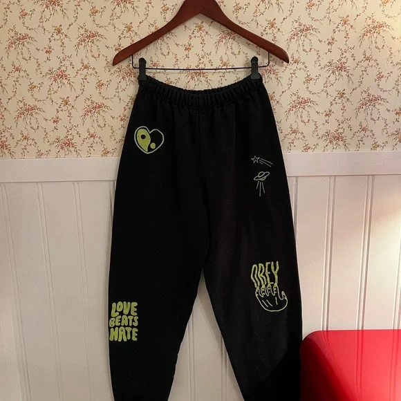 Obey black sweatpants - Picture 1 of 5